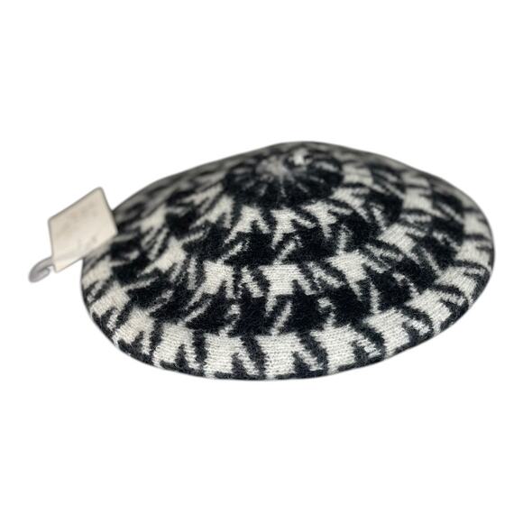 NWT A New Day Women’s Wool Knit Houndstooth Pattern Beret Hat - Picture 2 of 4
